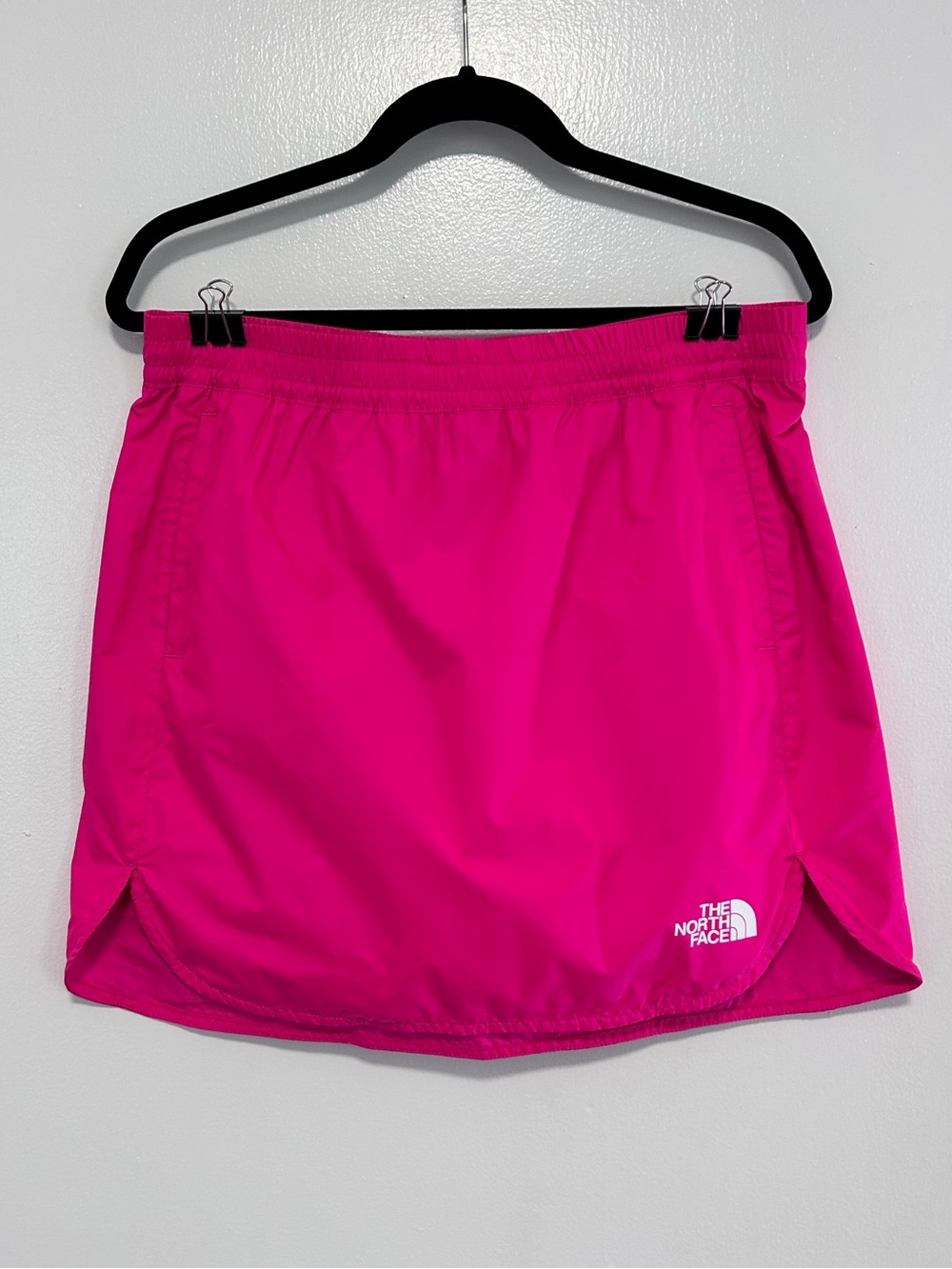 The North Face Hot Pink Women's Athletic Skirt